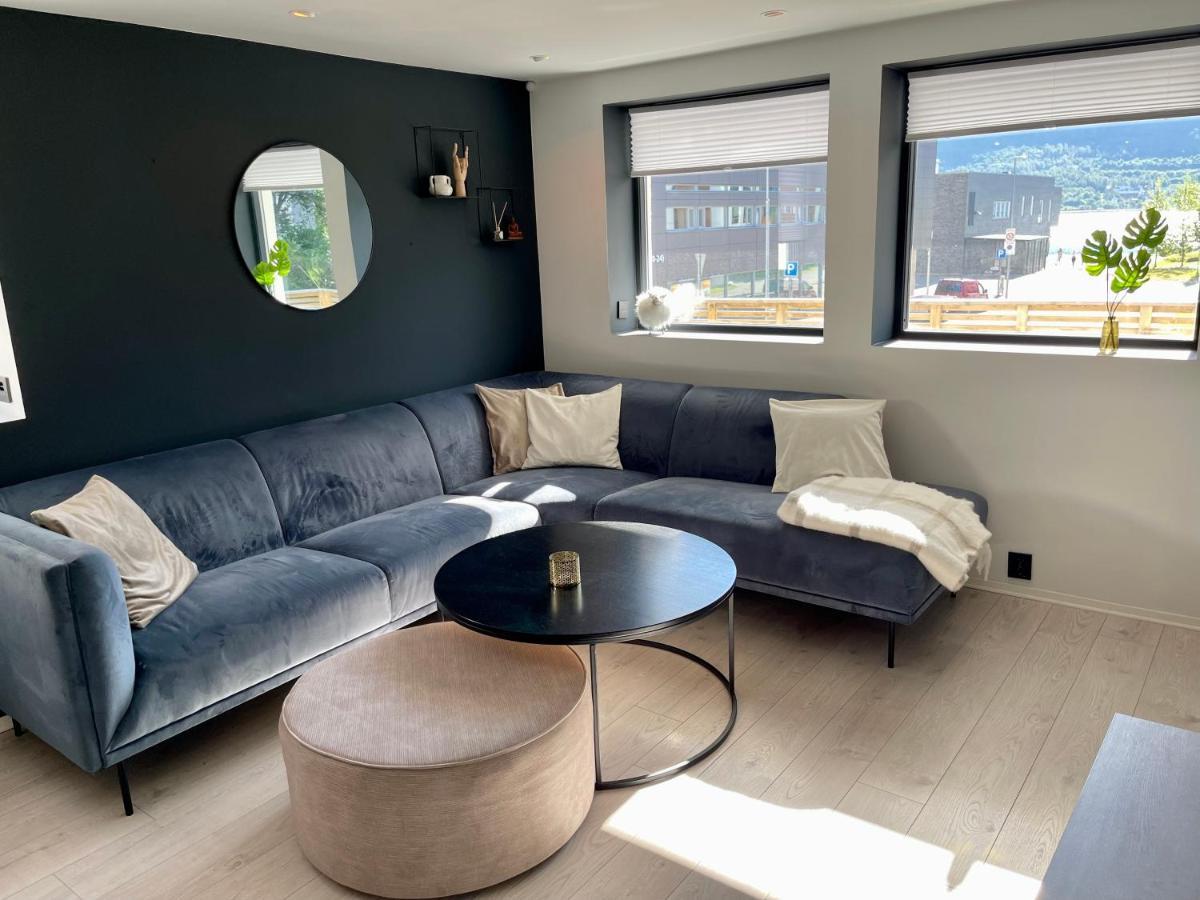 Luxury Apartement Close To City Centre With Free Parking Tromso Bagian luar foto